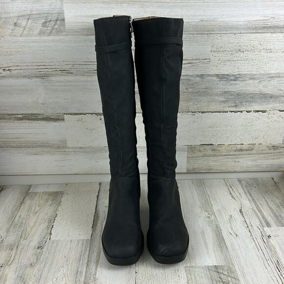 Journee Collection Women’s 11 Black Faux Leather Knee High Heeled Boots NEW - Picture 2 of 13